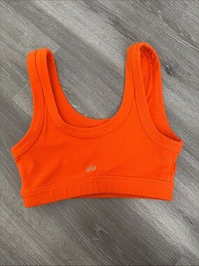 Alo Ribbed Sports Bra in Vibrant Orange XS